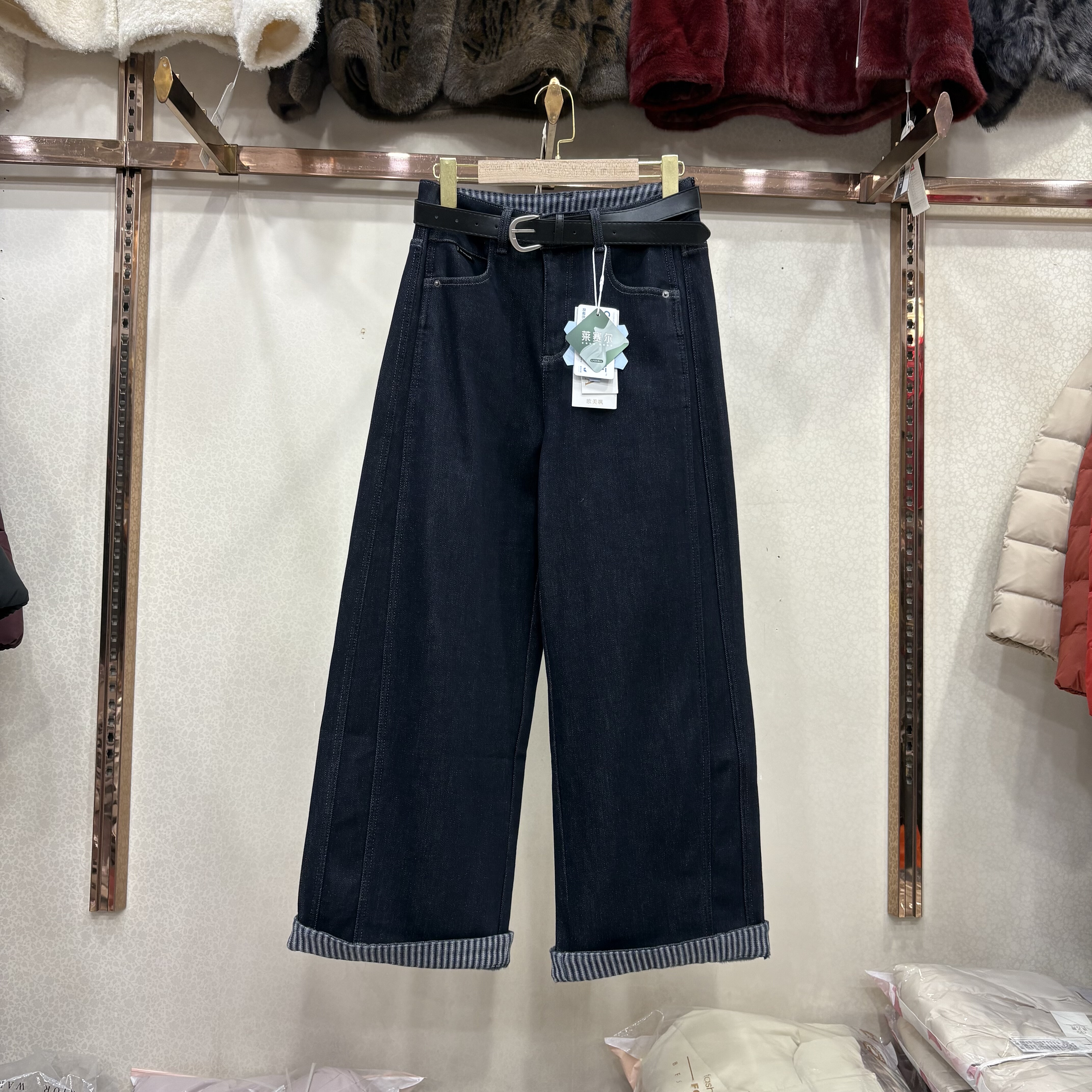 欧美飒9077专柜正品秋冬高腰显瘦百搭女直筒阔腿裤加绒保暖牛仔裤