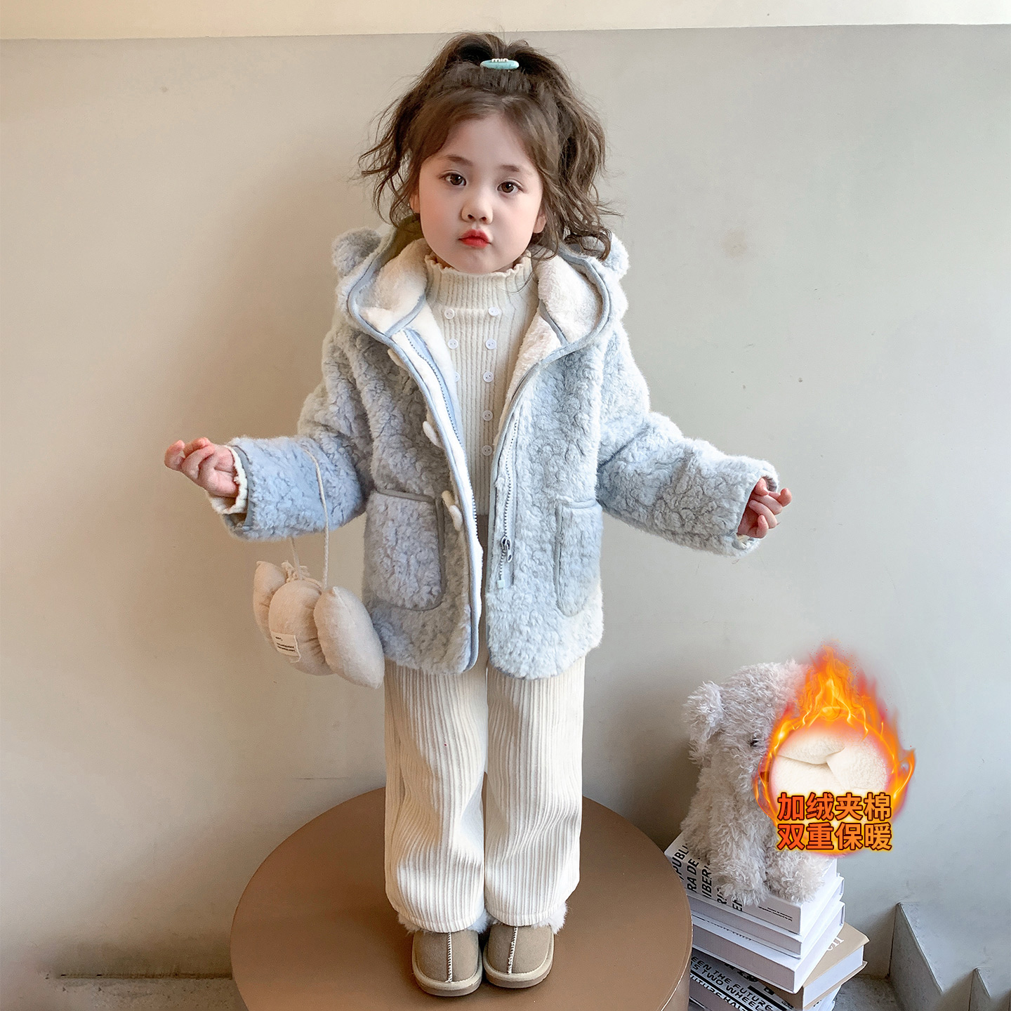 女童冬装外套2025新款女宝宝洋气时髦连帽加绒加厚保暖毛毛衣大衣
