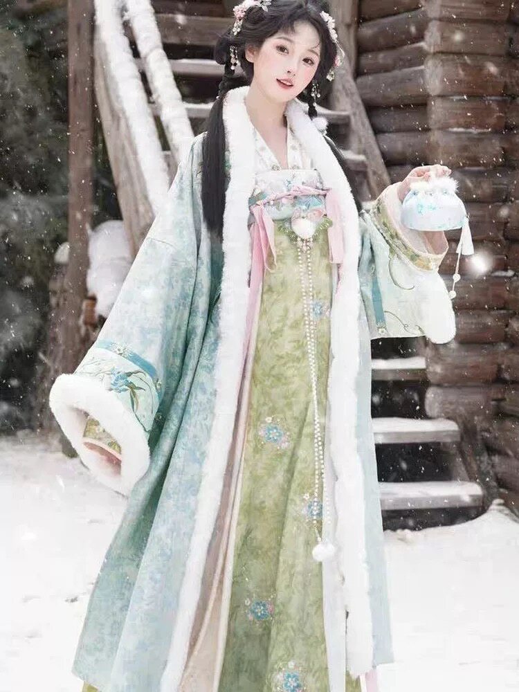 原创唐制汉服冬【静还决 芸台青木】新品外套齐胸裙加绒加厚套装