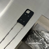 马吉拉可斜挎手机壳苹果17pro个性 金属链条手提13小众iPhone16promax高级黑色皮质14全包软壳15pro