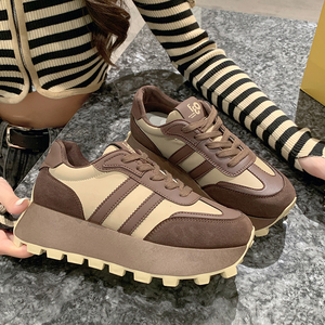 超火复古阿甘鞋子女2023新款爆款厚底老爹鞋增高小个运动休闲鞋潮