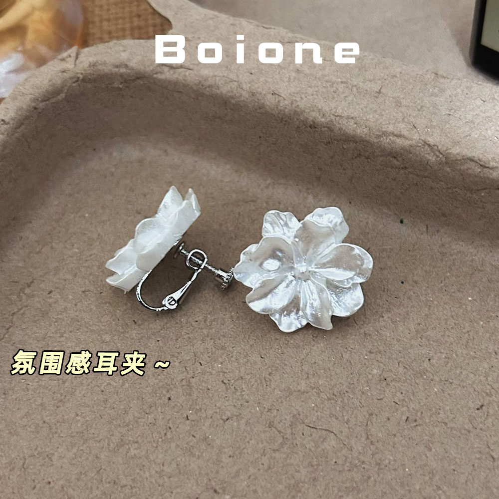 【实拍】纯欲氛围感度假花朵耳夹