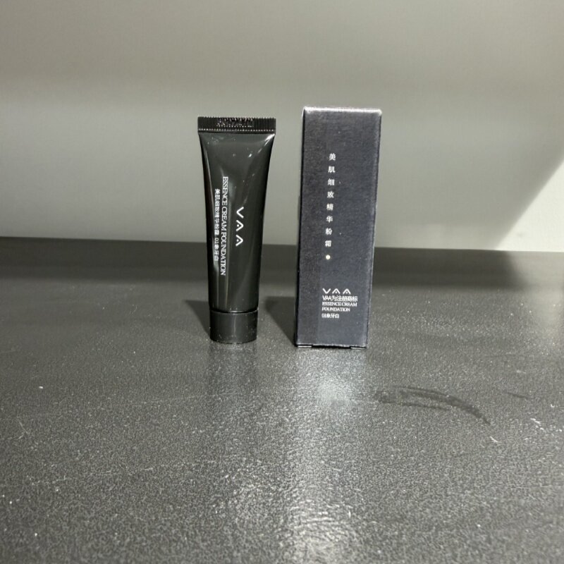 VAA美肌细致精华粉霜01象牙白9ml 裸光肌 持妆不暗沉 细腻不卡粉