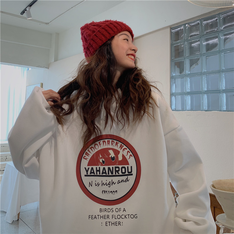 Real shot of new plush thickened hooded sweater top in autumn / winter 2020