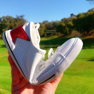 CONAMORE匡默皮面网红拼色小白鞋女轻便透气百搭夏季男款板鞋正品