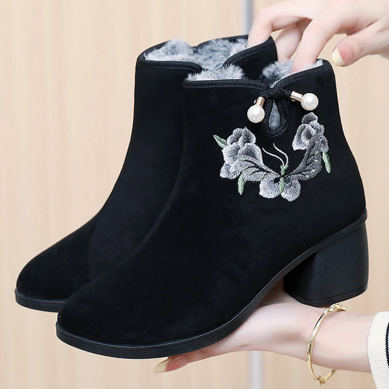 冬季老北京高帮女棉鞋加厚绒保暖粗跟时尚妈妈短靴软底防滑大码靴