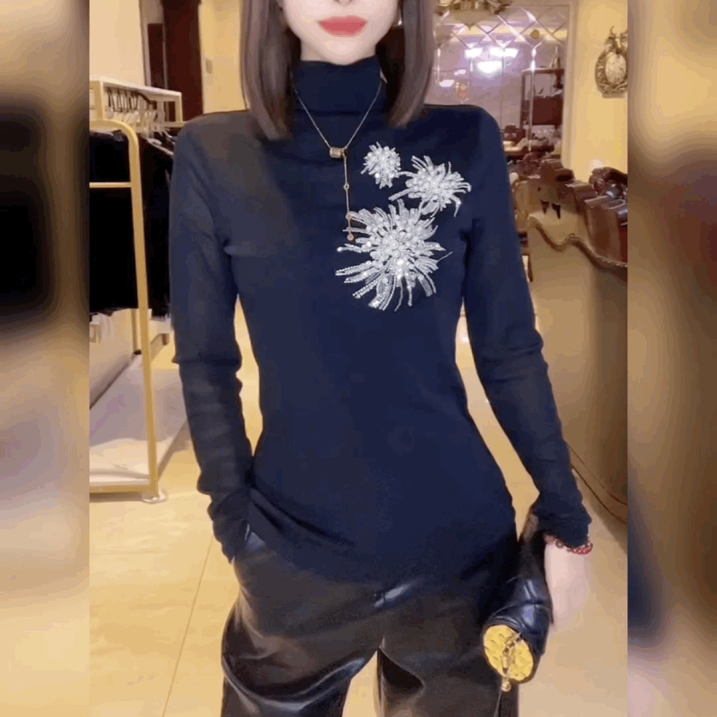 欧货重工钉珠花朵高领长袖T恤女