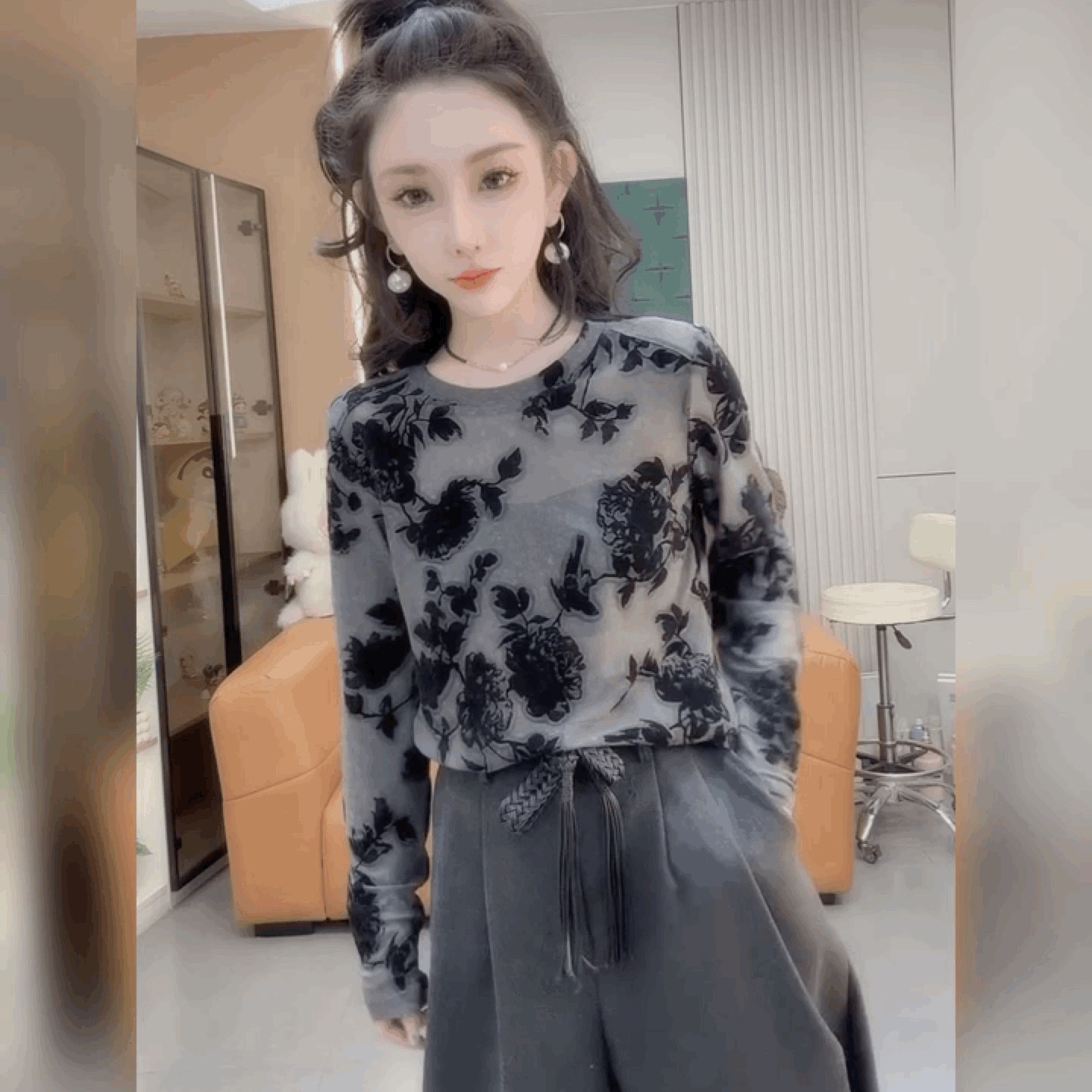 碎花打底衫修身显瘦法式圆领上衣设计感蕾丝植绒提花网纱长袖T恤