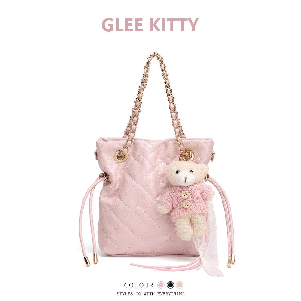 GLEEKITTY菱格抽绳水桶包包女