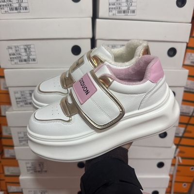 5cm撤柜断码真皮厚底板鞋