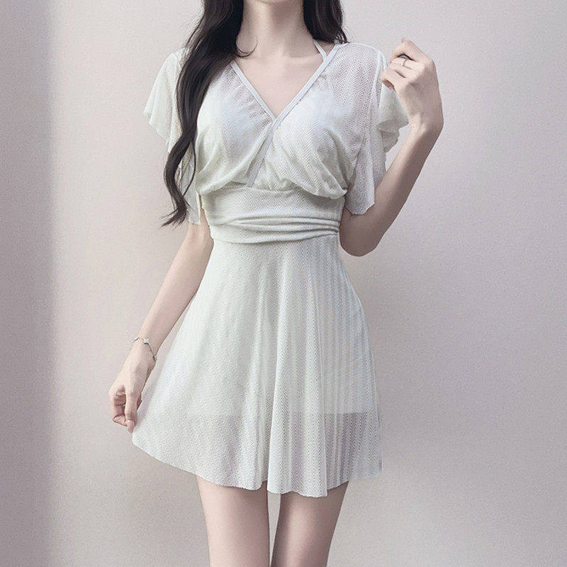 纯欲风网纱连体泳衣女V领收腰显瘦保守裙式海边度假拍照高级感