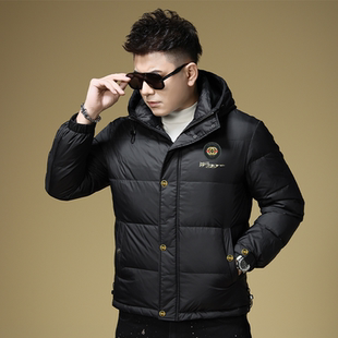 欧货2025男装冬季新款加厚90白鸭绒外套潮高端潮牌徽章连帽羽绒服