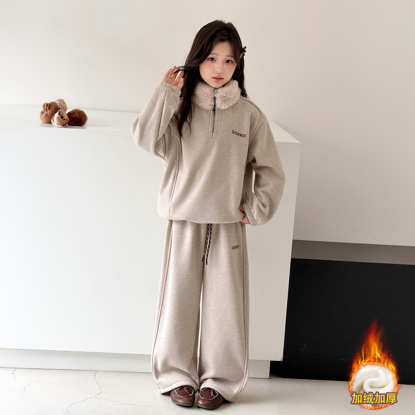 女童秋装套装加绒2026新款儿童秋冬卫衣裤子女孩半拉链上衣阔腿裤