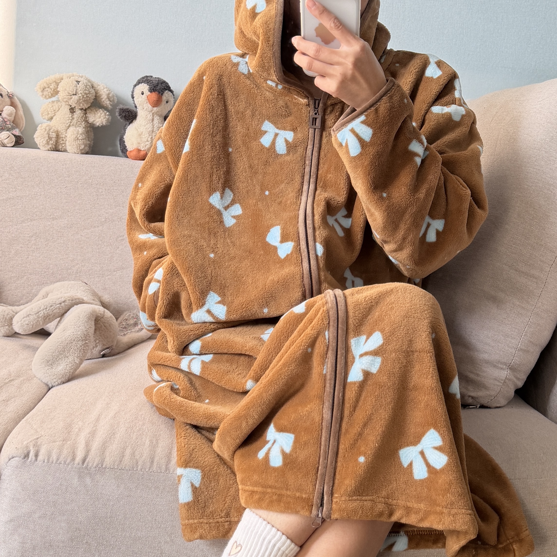 上新!冬季加厚高克重睡衣可爱牛奶绒保暖行走的棉被!加绒睡袍