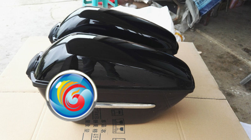 适用渝铃木悦酷GZ150-A后边箱侧箱行李箱 一对GZ150A