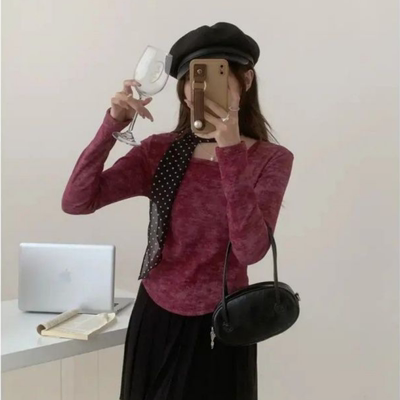 法式方领休闲德绒打底上衣女秋冬新款修身收腰别致正肩长袖T恤潮