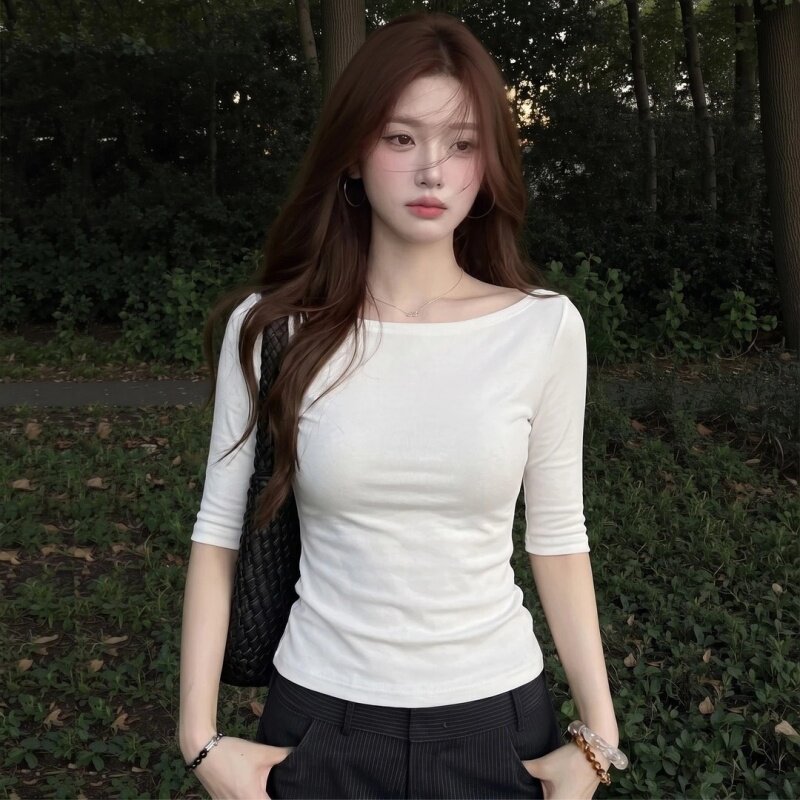 一字肩中袖t恤女2026春夏新款五分袖纯色百搭打底衫修身显瘦上衣