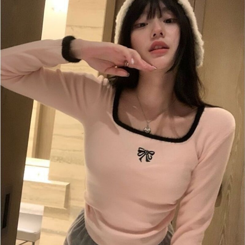 方领撞色长袖保暖德绒T恤女修身显瘦刺绣上衣2026秋冬短款打底衫