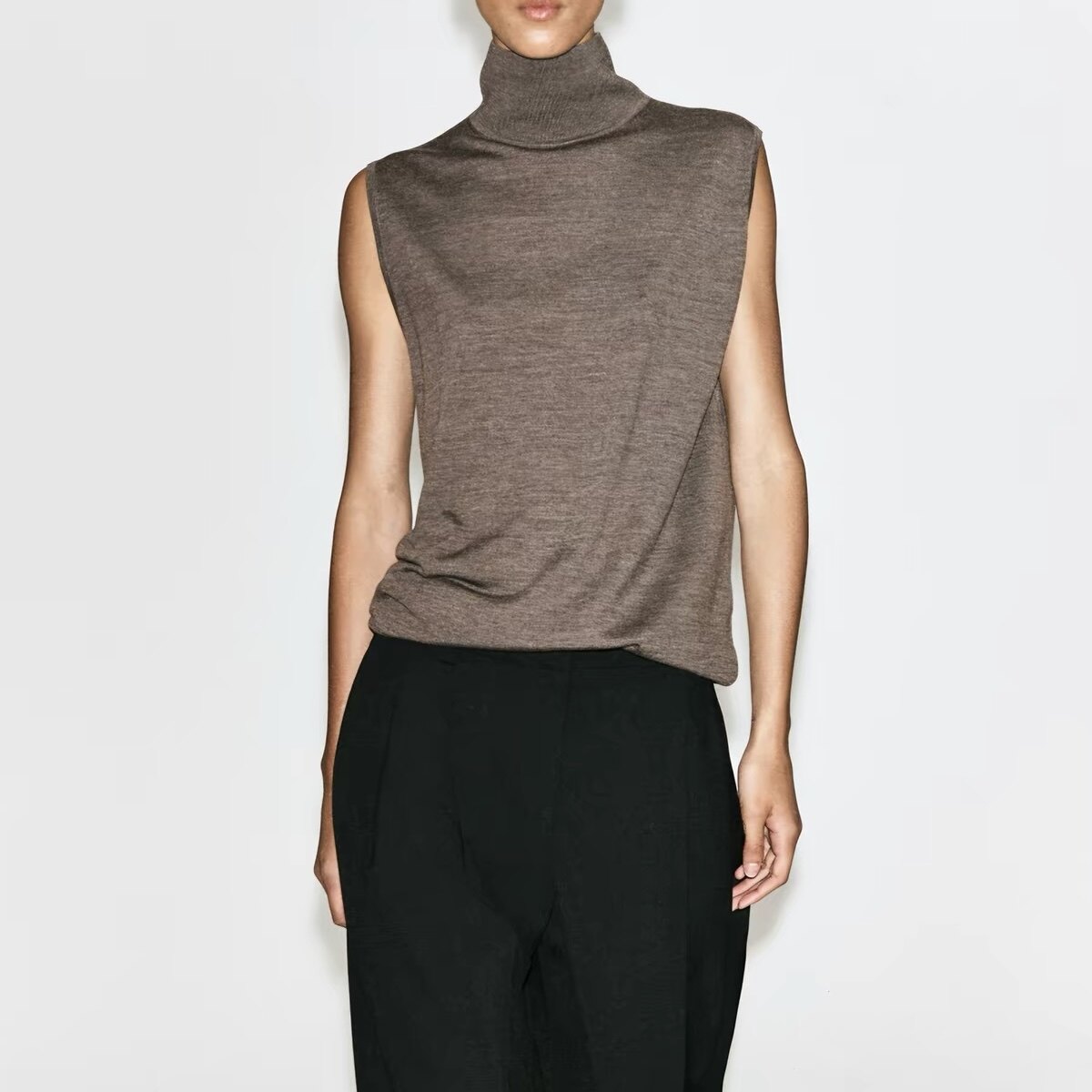 COS风女装 休闲版型美利奴羊毛针织背心2026秋季新品1355557001图片