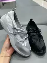 Dong Jie's Same Style Galaxy Ballet Shoes 2026 Spring Fashion Versatile Sports Mary Jane Shoes Women's Flat Shallow Mouth Single Shoes