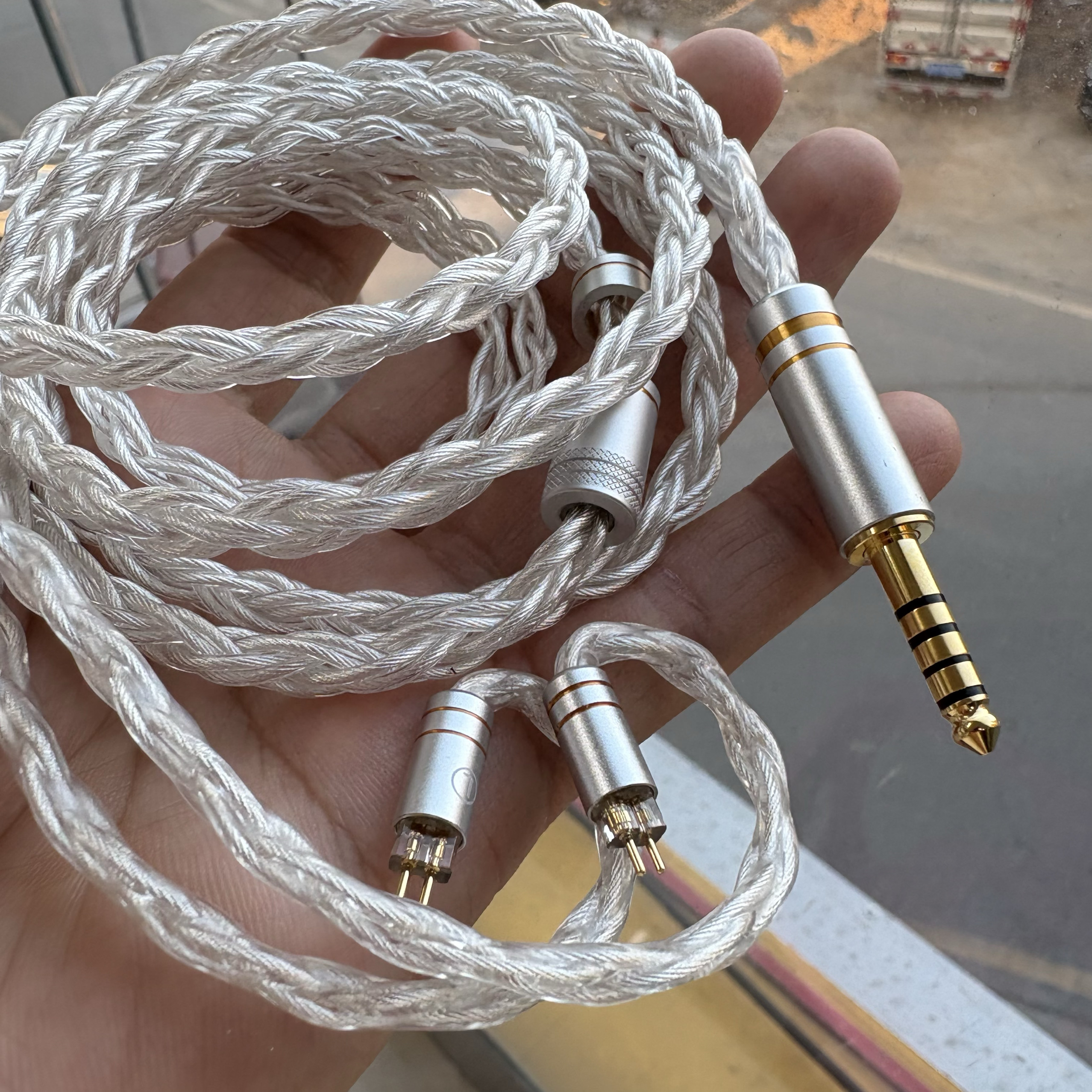 德聆格CM双针0.78mm耳机线w4r灰黄鹂um3x水月雨2pin4.4耳机升级线