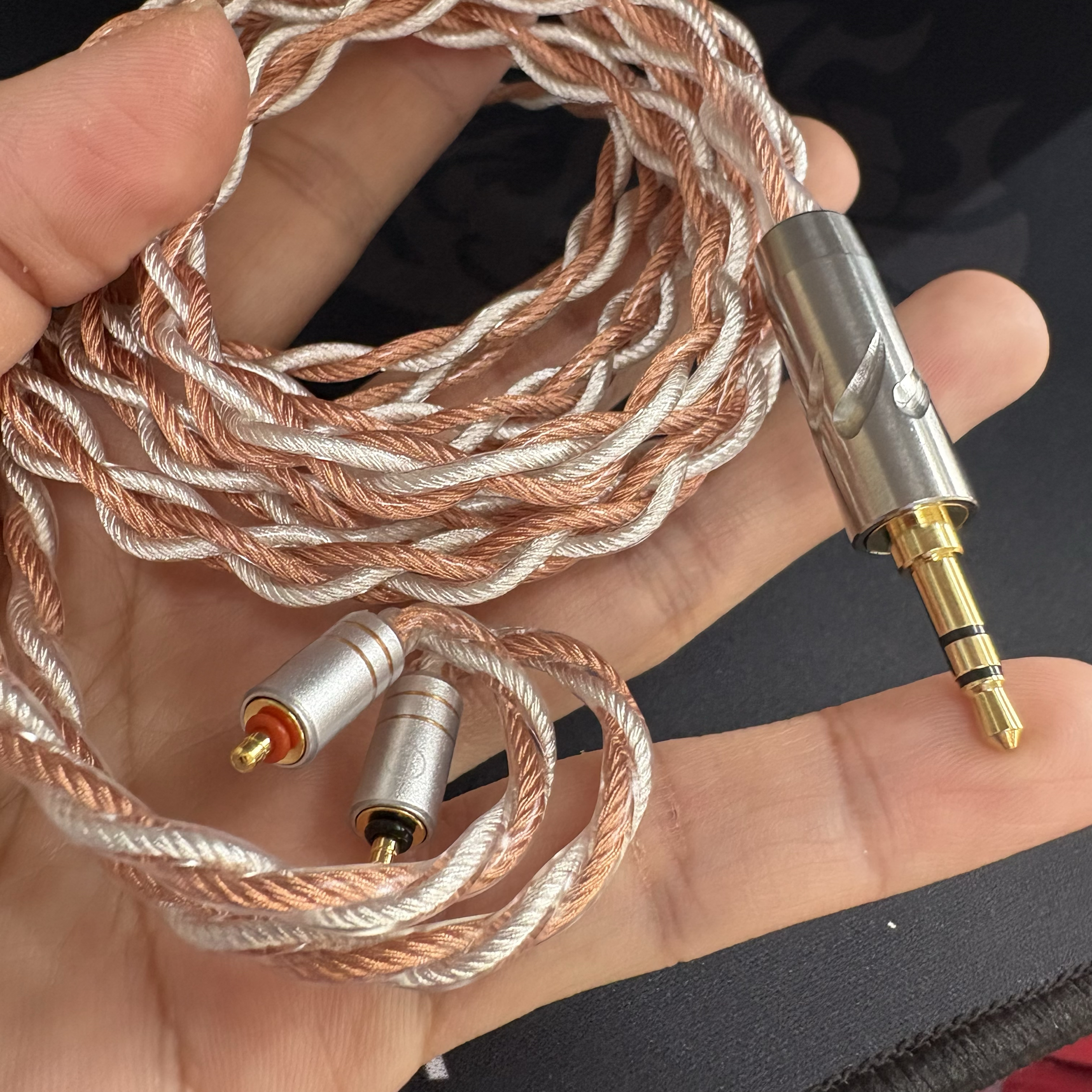 德聆格适用UE6 UE50pro Live IPX ue11pro X30/X20/X50耳机升级线