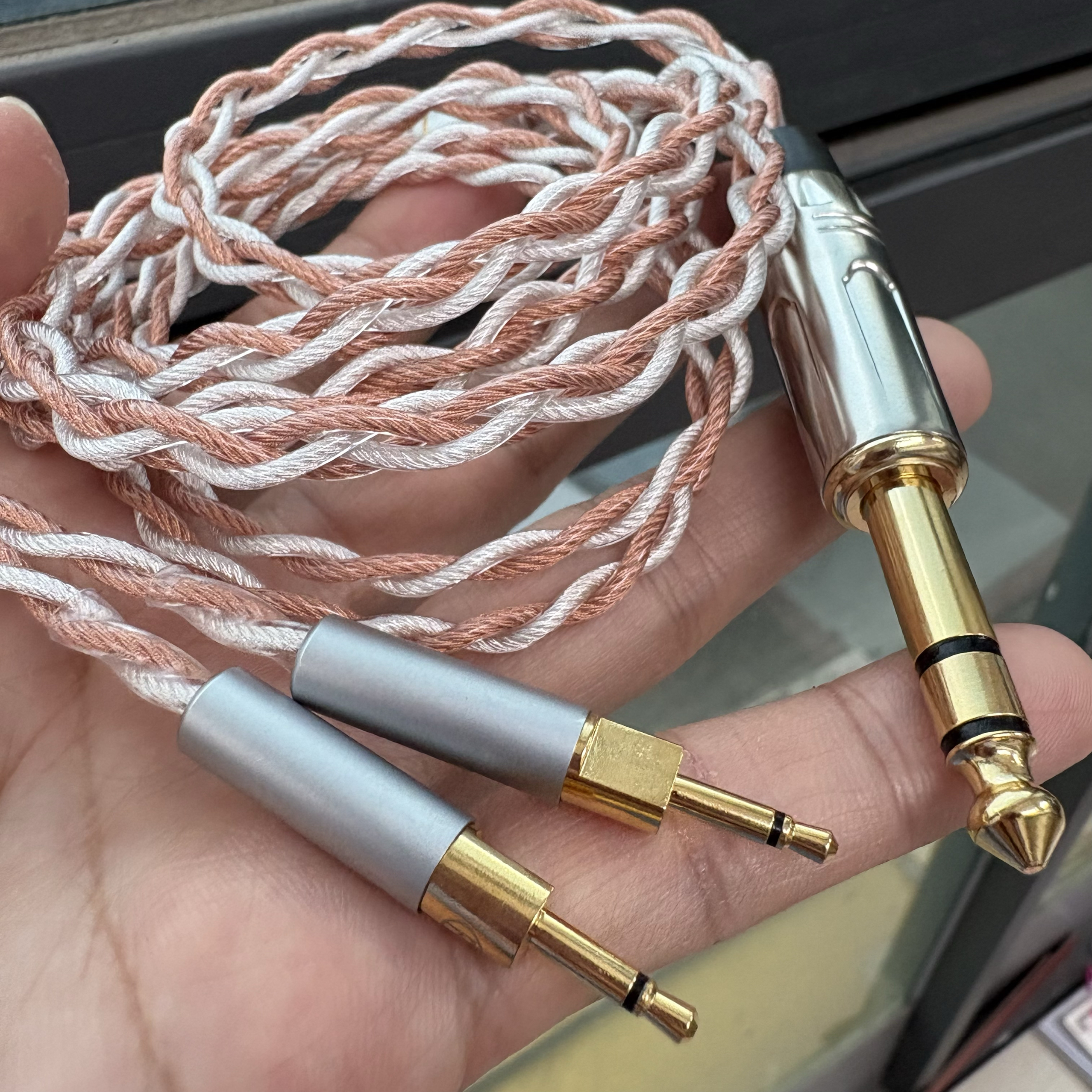 德聆格 适用森海HD700 EditionX V2 HE1000 V2银耳机线升级线4.4