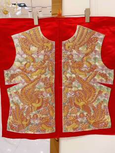 进口线龙凤褂褂皇