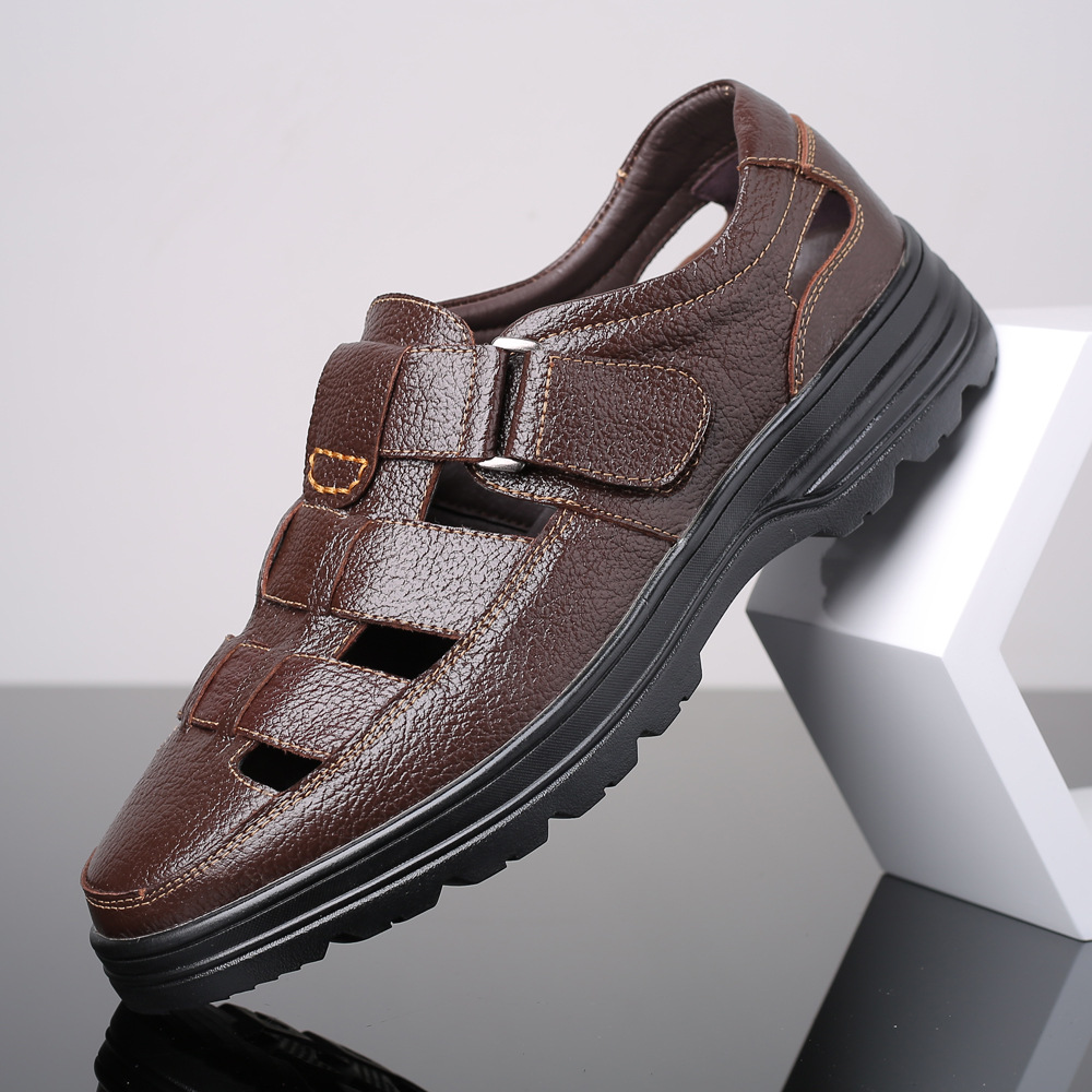 官方特卖正品真皮休闲男式凉鞋魔术贴透气平跟特大码洞洞镂空皮凉