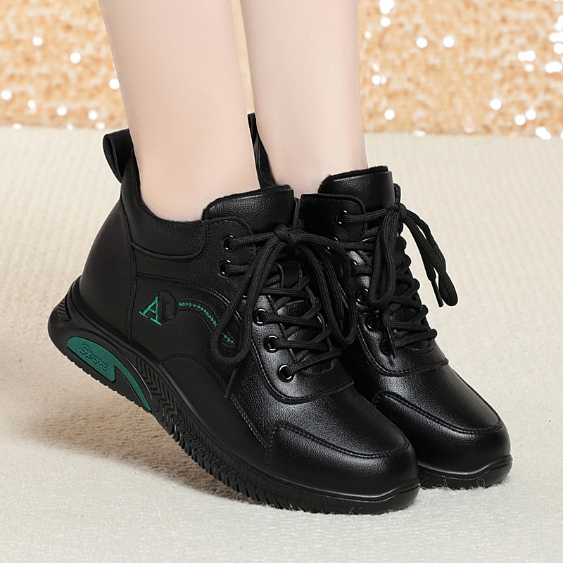 官方特卖正品2025春秋爆款时尚休闲女士运动鞋潮酷软底舒适不累脚