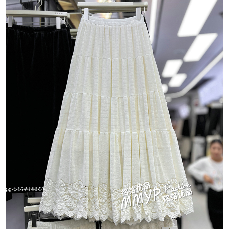 法式蕾丝拼接垂坠感半身裙