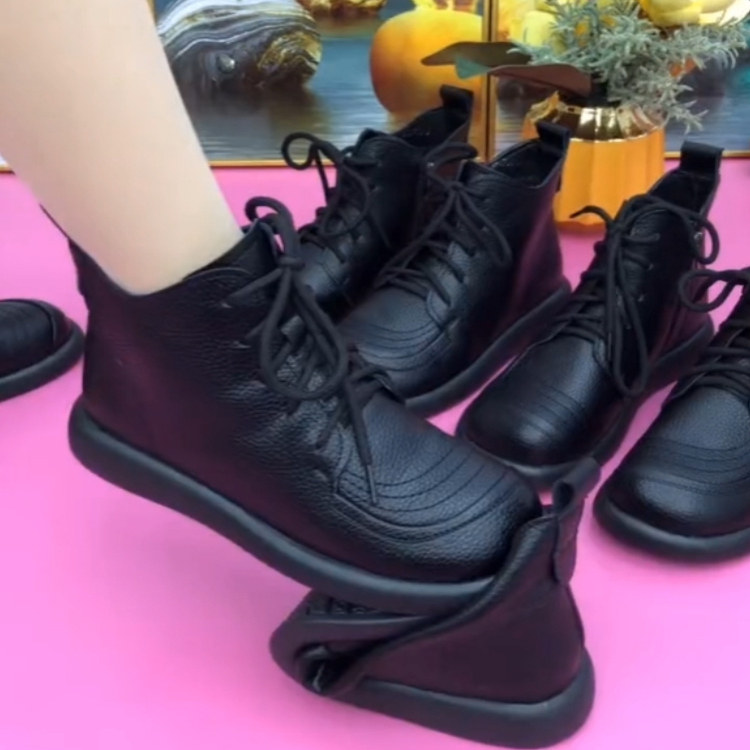 中老年休闲时尚妈妈鞋防滑软底女士秋冬加绒马丁靴真皮平底短靴女