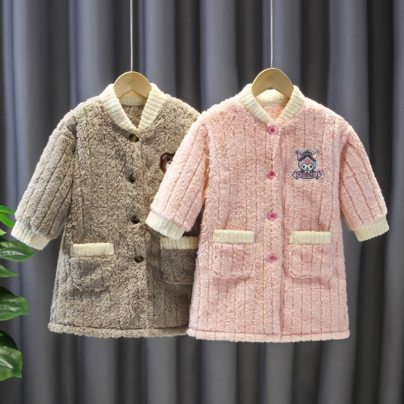 掌击掌珊瑚绒睡衣卡通