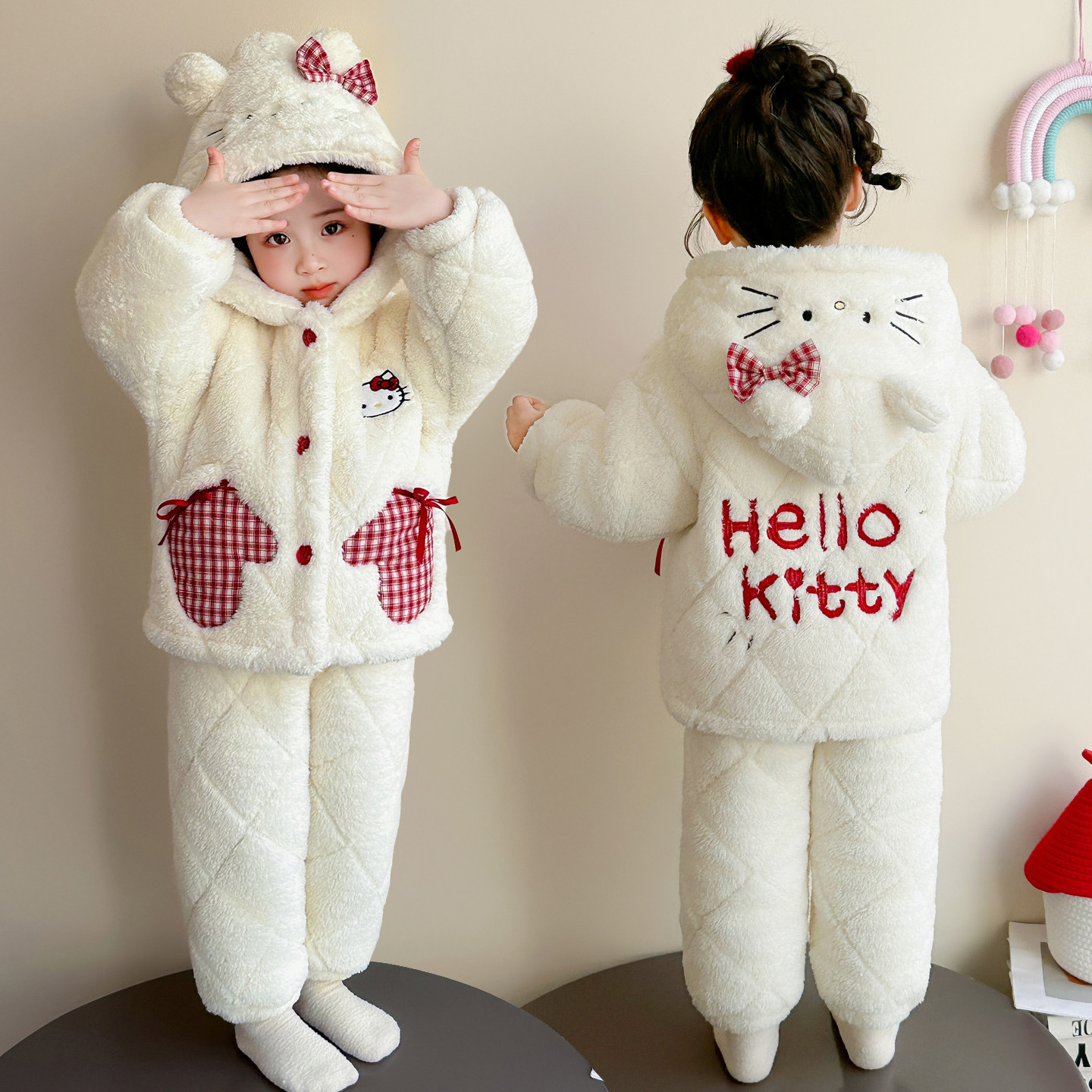 卡通风儿童法兰绒三层加厚卡通睡衣女童HelloKitty连帽家居服套装,童装/婴儿装/亲子装,家居服套装,淘宝优惠券,粉丝福利购,淘宝优惠卷
