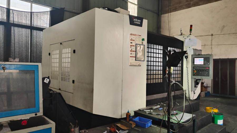 5月13日洛阳立式加工中心1台可贷款此标的物可提供贷款，具体请查看详情中的银行信息网络拍卖公告