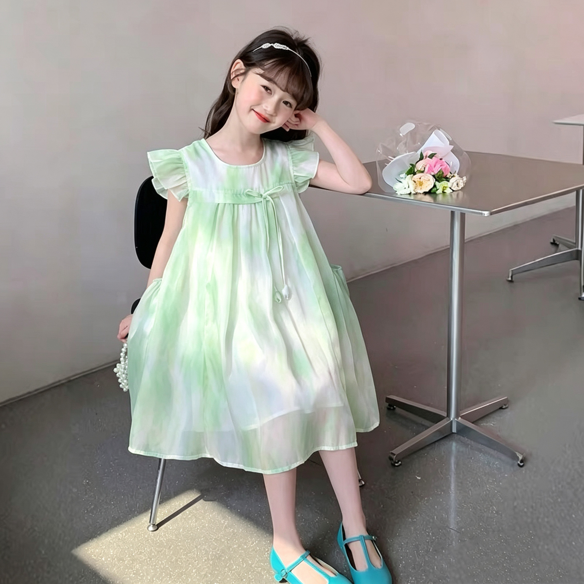 535哈哈家 特价 女童夏季新款洋气韩版时髦背心飞飞袖连衣裙
