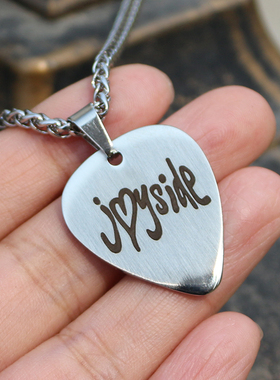 金属钛钢龙骨链情侣可定制