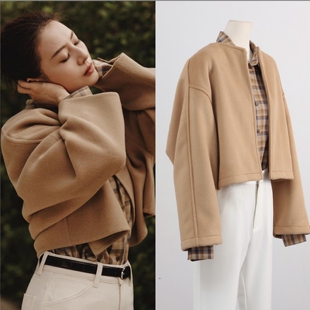 高圆圆明星同款短外套女秋冬新款宽松显瘦驼色廓形短款羊毛呢上衣