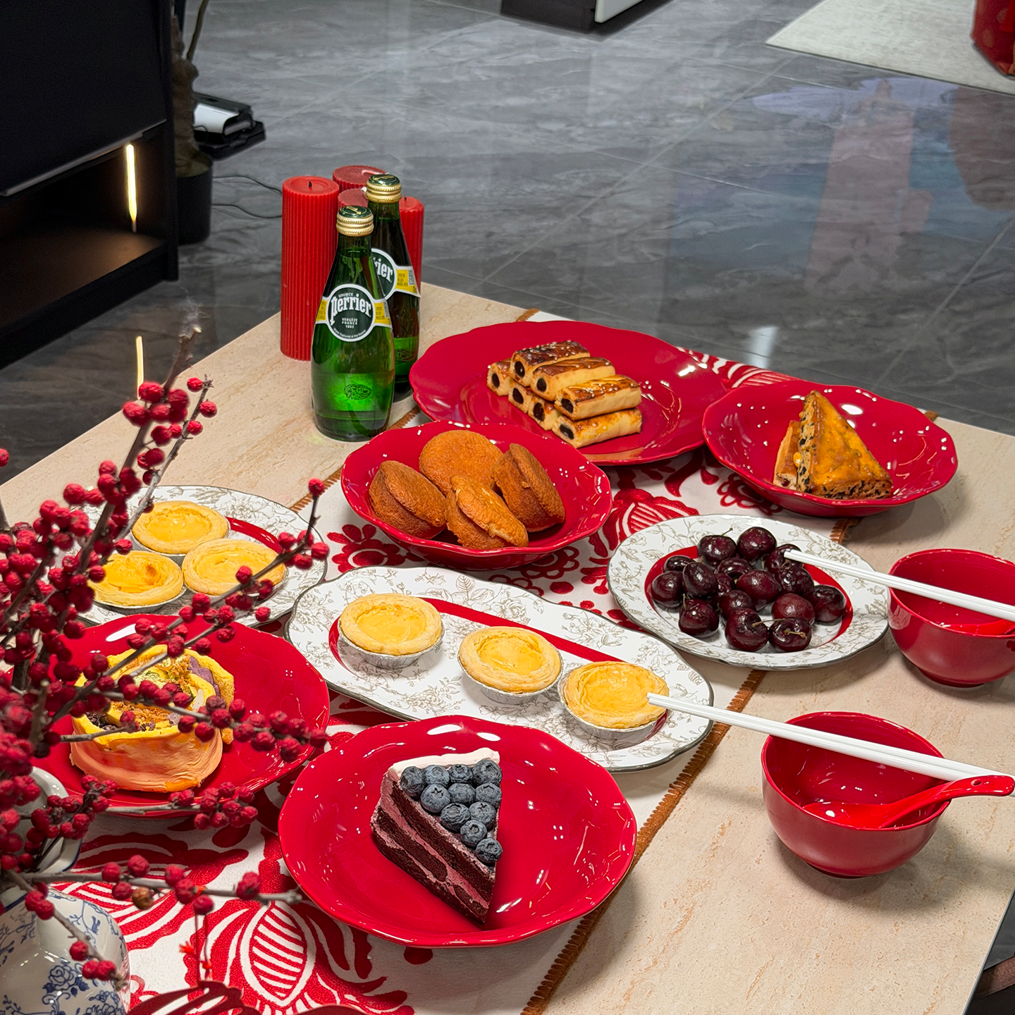 釉下彩新婚餐具2026新款碗碟套装家用喜式陶瓷结婚礼物碗盘筷组合