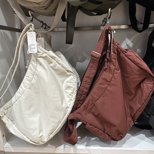 外贸原单 春季新款女装/男装蓬松挎包/单肩包481663