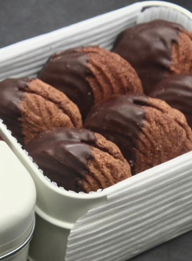 满200日本直邮INFINI 金井史章 烧果子专门店