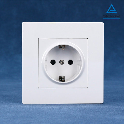 白色德国CE欧标86型德插16Awall