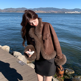 贵气感超好看皮毛一体真狐狸毛皮草羽绒服女冬2025新款 白鸭绒外套