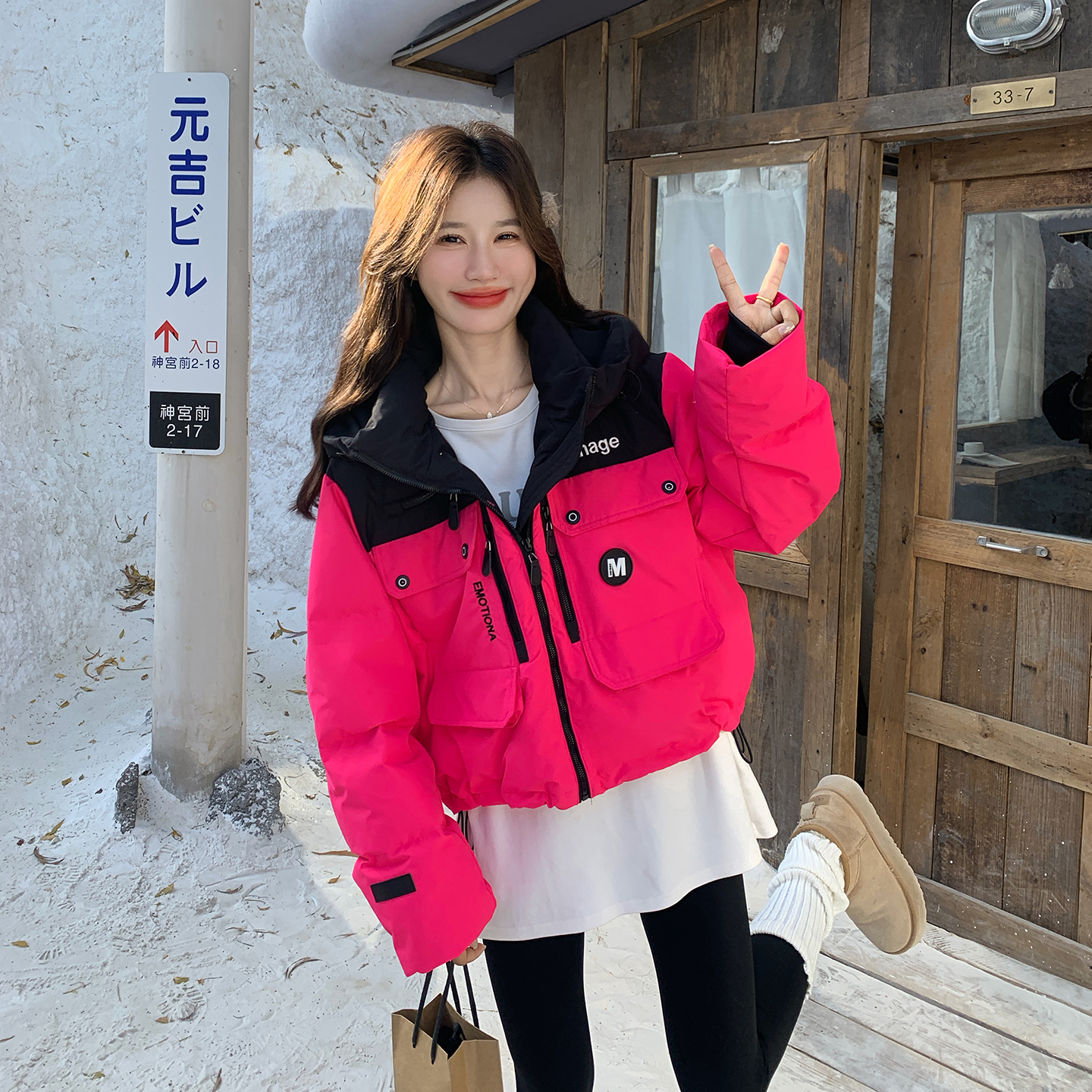 连帽短款羽绒服厚外套女冬季25年