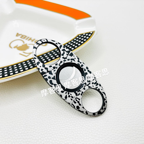 雪茄剪 不锈钢锋利双刃金属剪刀 便携雪茄剪平口雪茄剪专用剪茄器