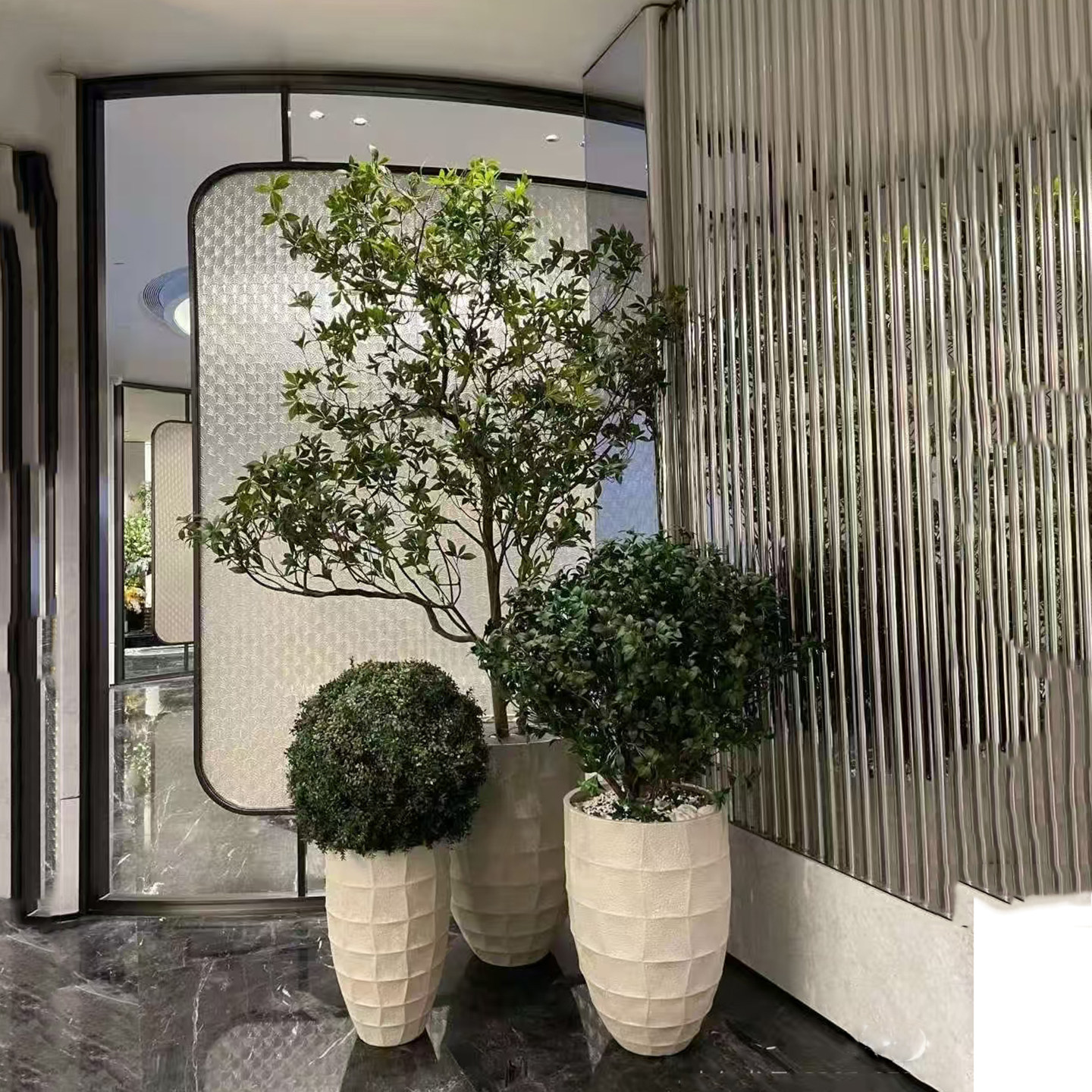 玻璃钢纤维花盆落地花器写字楼商场休闲区售楼处仿真草球绿植花艺