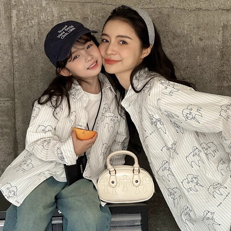 2025新款亲子装洋气衬衫一家三口春秋装卡通衬衣母女母子休闲长袖