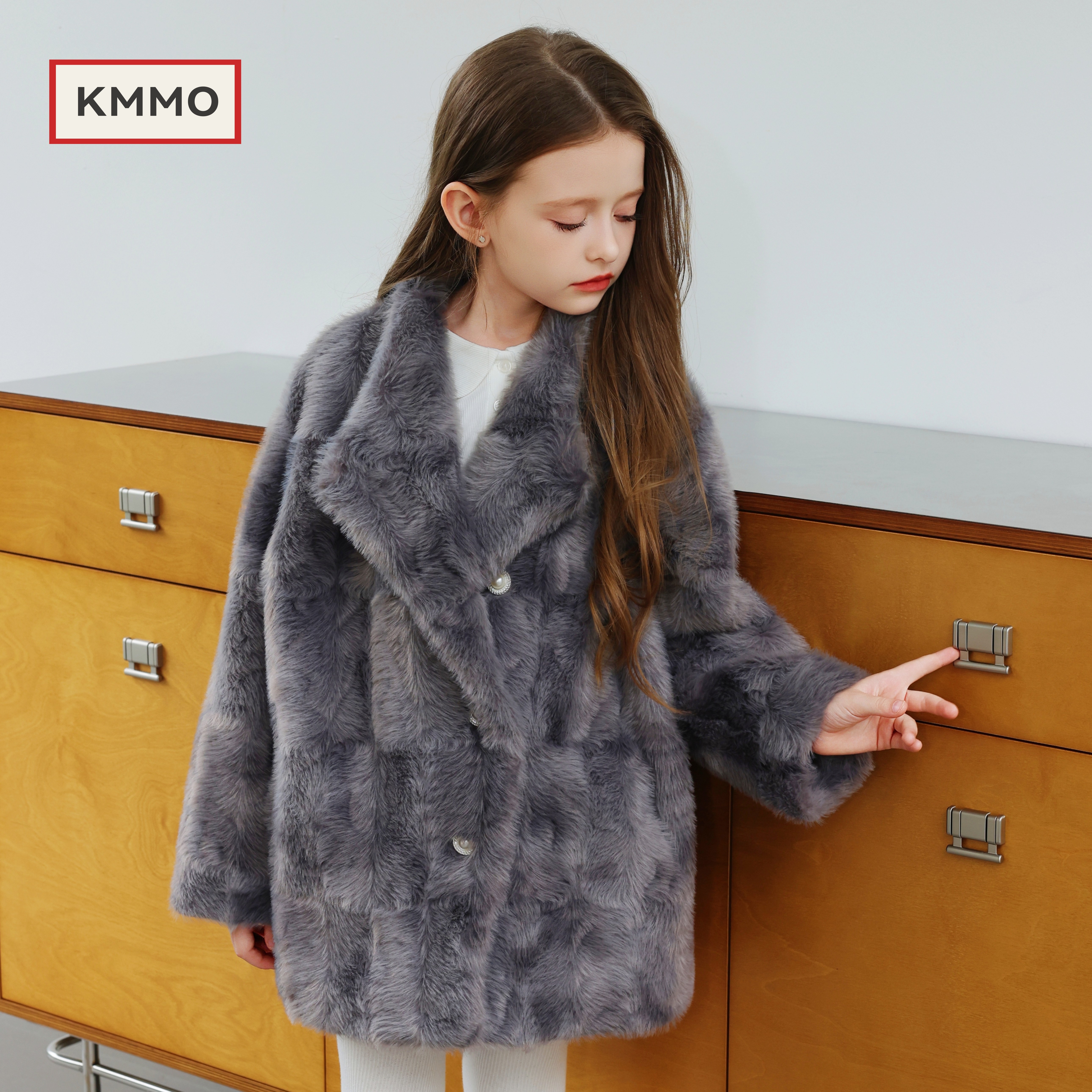 KMMO女童冬季加厚保暖毛绒棉衣