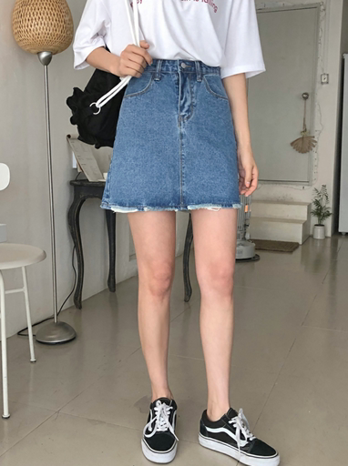 Japan Agency purchase Women's wear dholic New fall 2019 Korean Edition Self cultivation Versatile Flash cowboy skirt Short skirtin the Women's clothing/Boutique , Skirts  category - from Buy2taobao.com to provide professional Taobao agent buy service