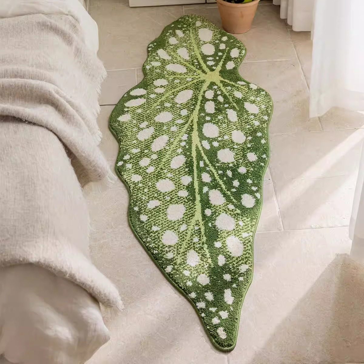 儿童房地毯卧室床边毯绿色叶子异型地毯衣帽间脚垫不规则秋海棠叶,居家布艺,床边毯,淘宝优惠券,粉丝福利购,淘宝优惠卷